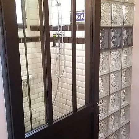 דירה T1 De Charme Terrasse Vue